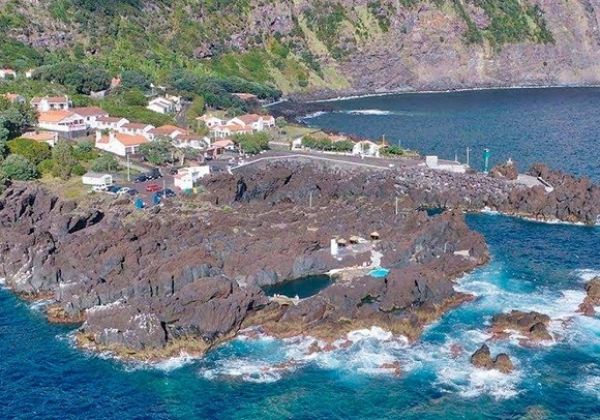 So uma das piscinas naturais mais bonitas de Portugal